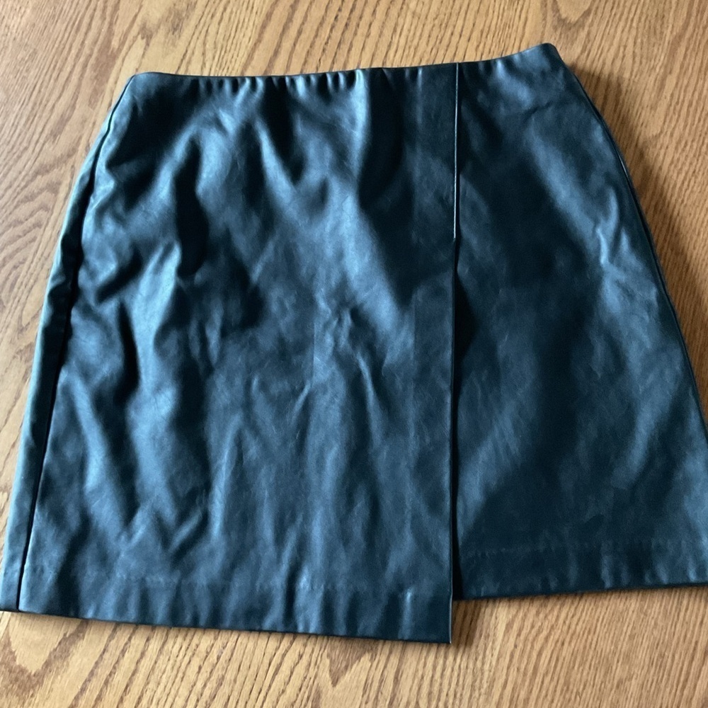 Bar III Black Faux Leather Skirt
